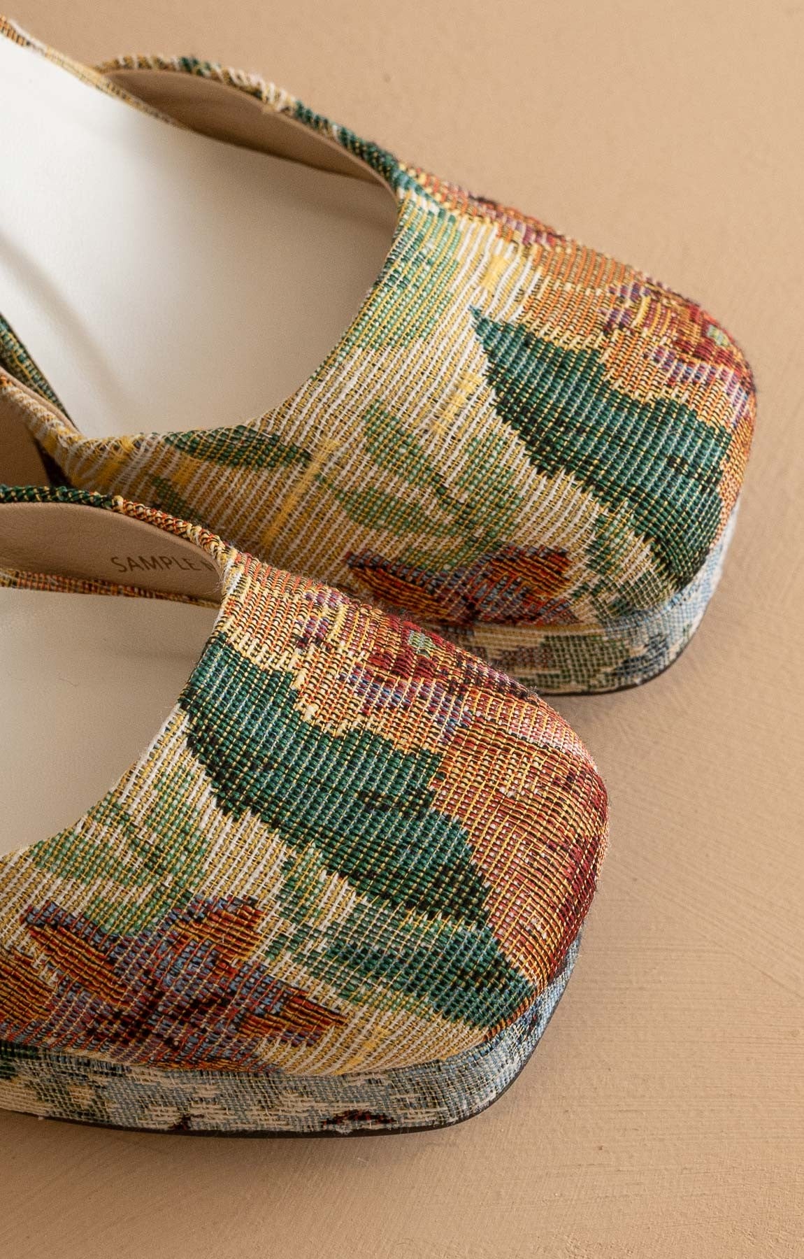 Oslo Chunky Platform Mary Janes – Retro Women’s Shoes