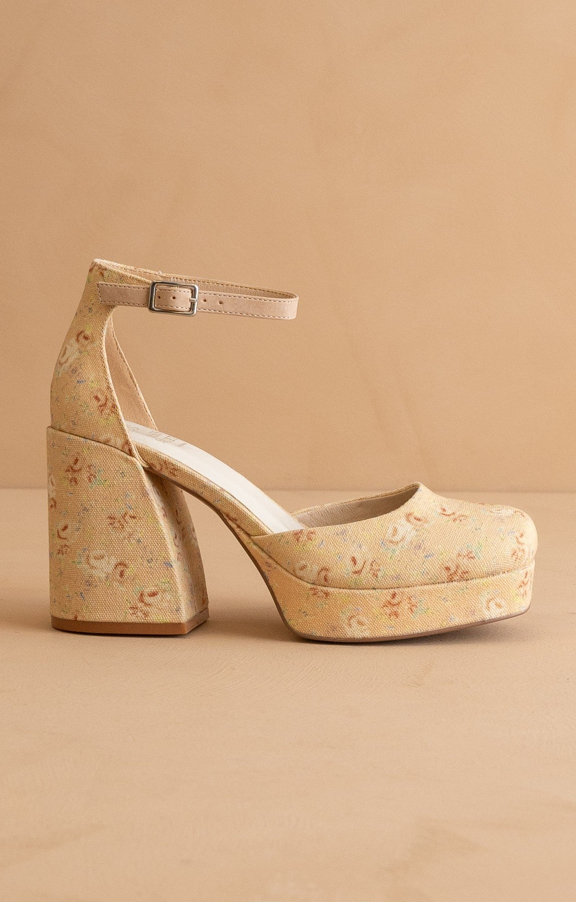 Oslo Chunky Platform Mary Janes – Retro Women’s Shoes
