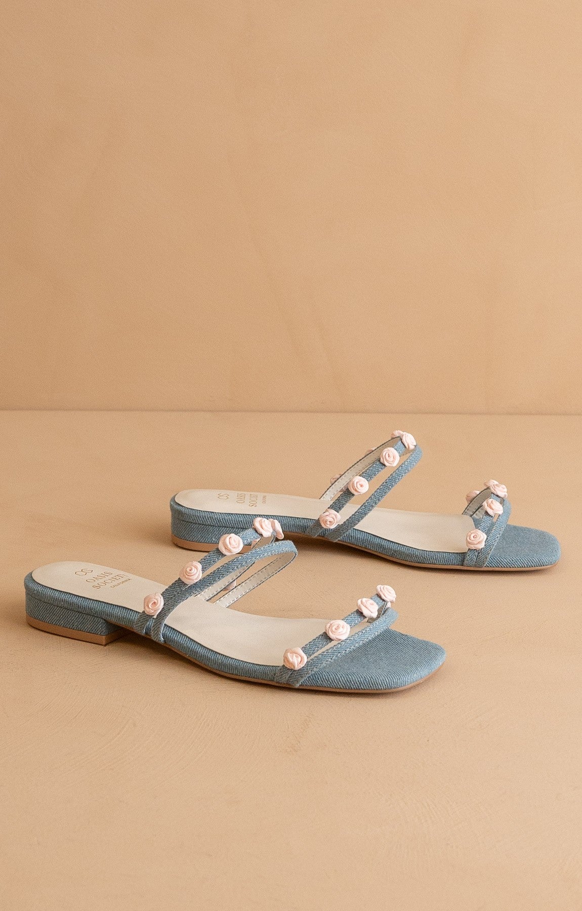 The Rosanna - Rosette Detailed Flats