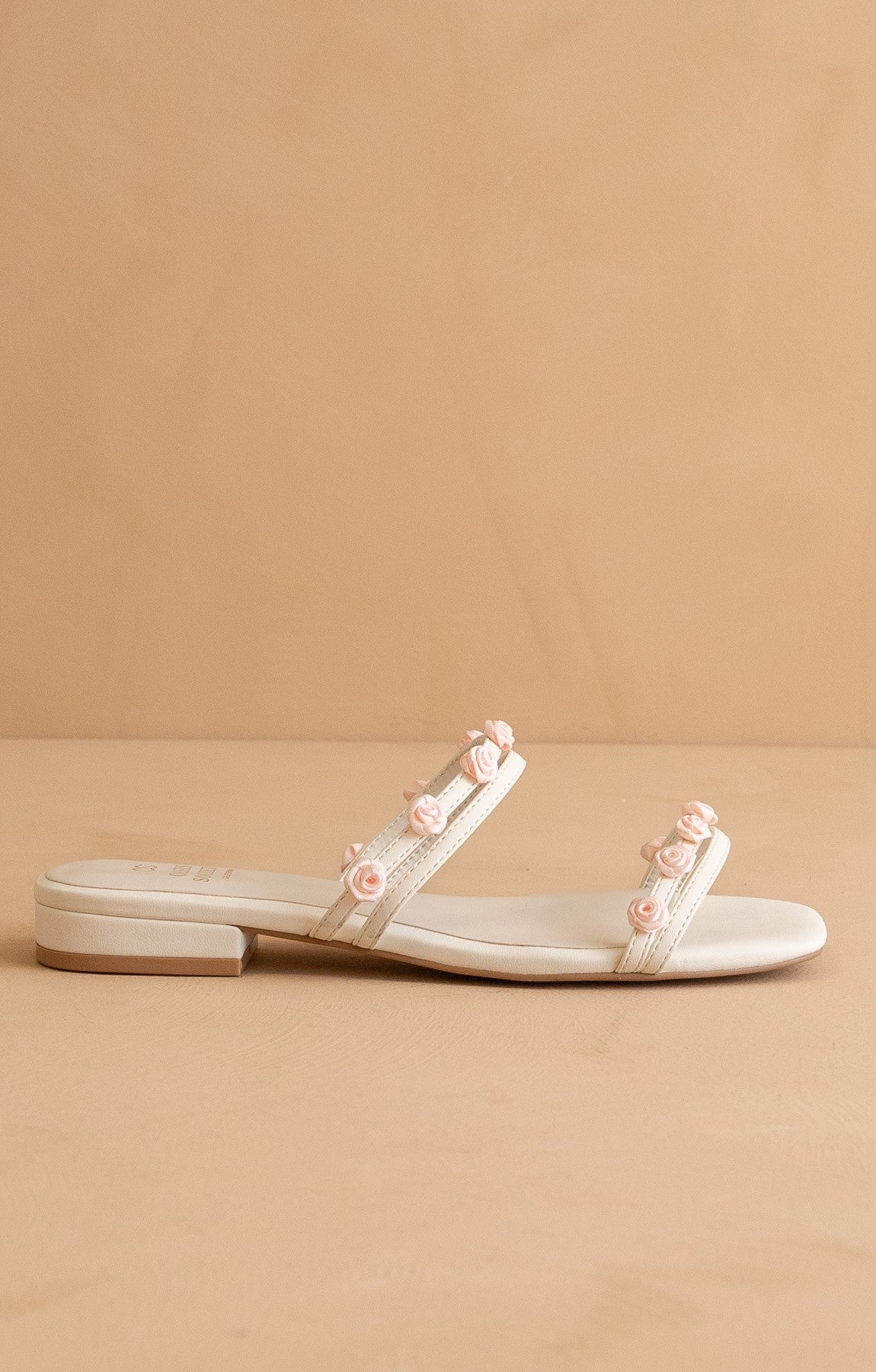 The Rosanna - Rosette Detailed Flats
