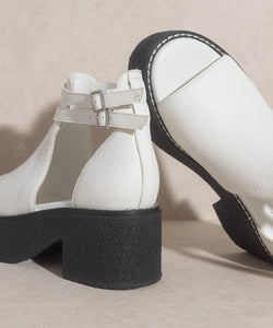 The Elizabeth - Platform Strapped Sandal