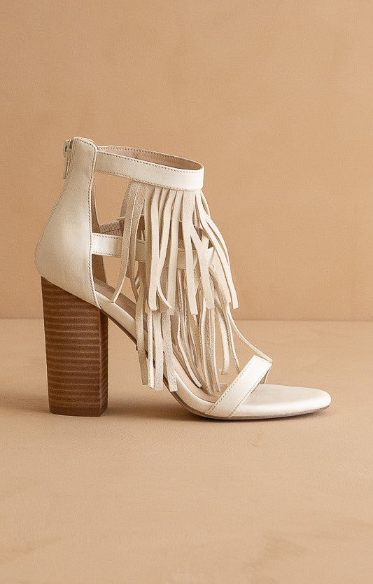 The Gela - Fringe Framed Heels