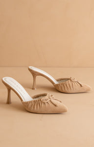 Maven - Pointed Kitten Heels with Bow