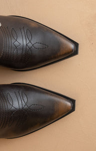 Dixie - Mules With Western Buckle Detail