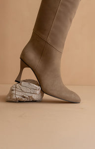 Lexington - Pointed Toe Knee High Boots