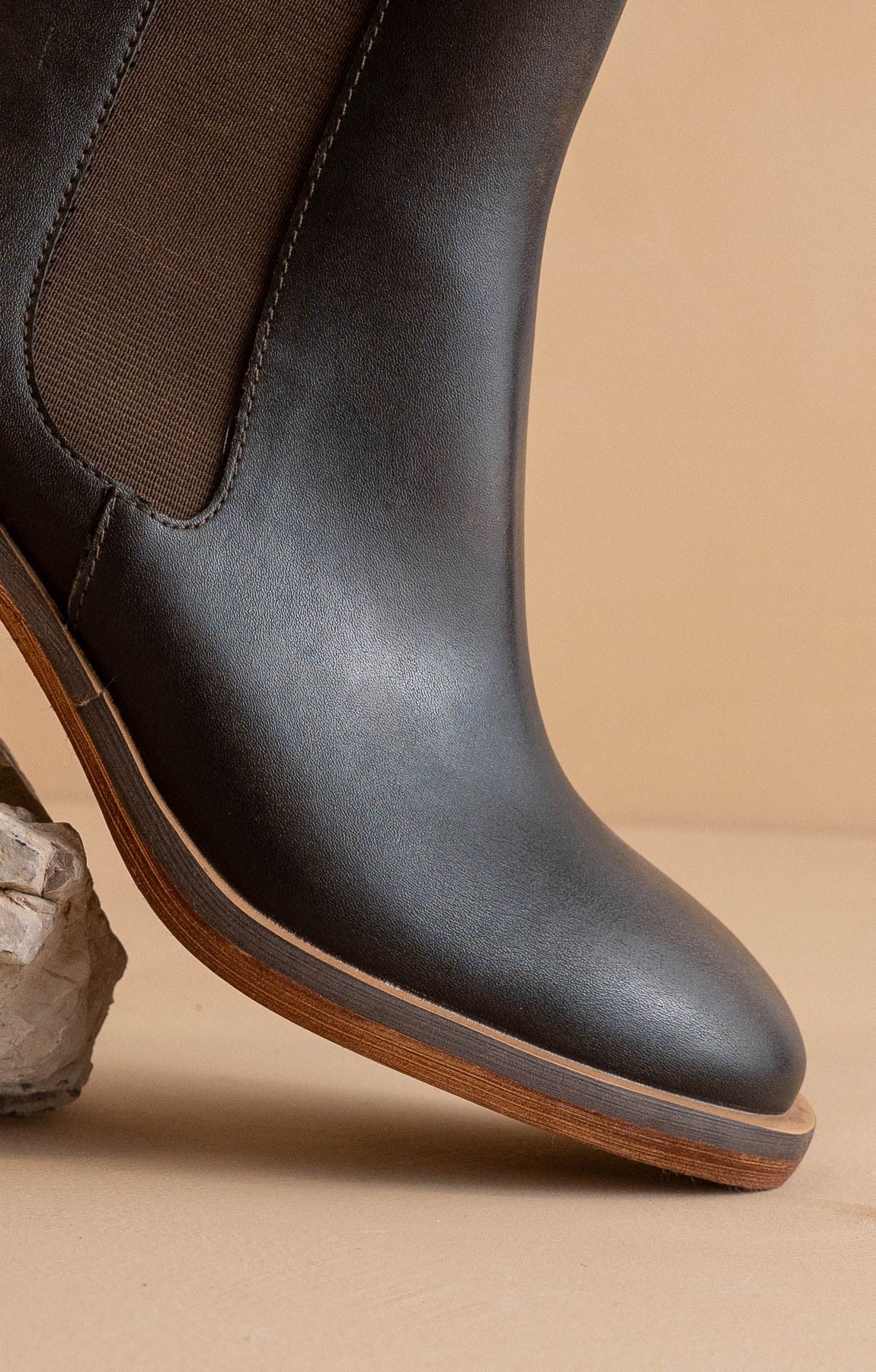 Olivia - Chelsea Heel Boots