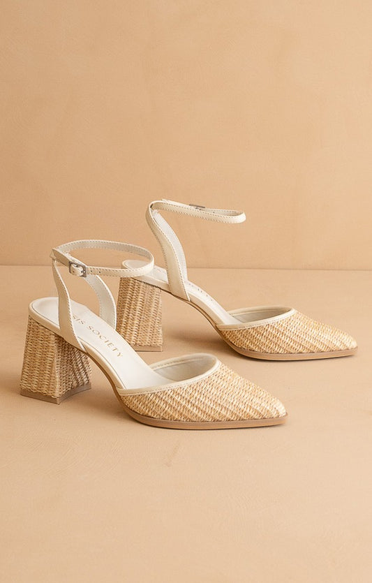 Princess Pointed Toe Heel with Ankle Strap – Women’s Dress Shoe