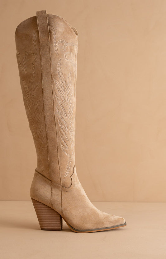 Bronco - Knee-High Embroidered Boots