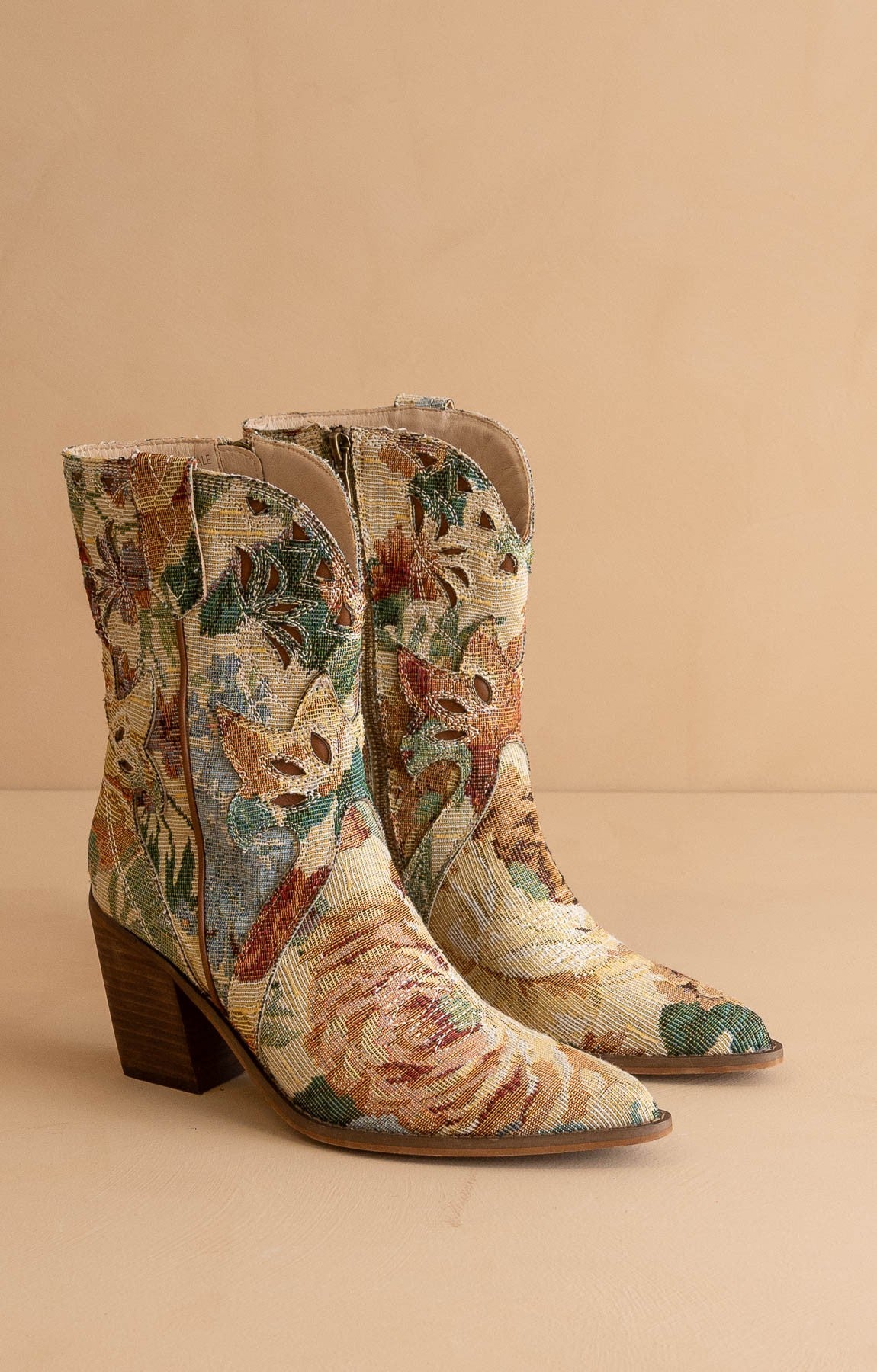 Sorrel - Paneled Western Booties