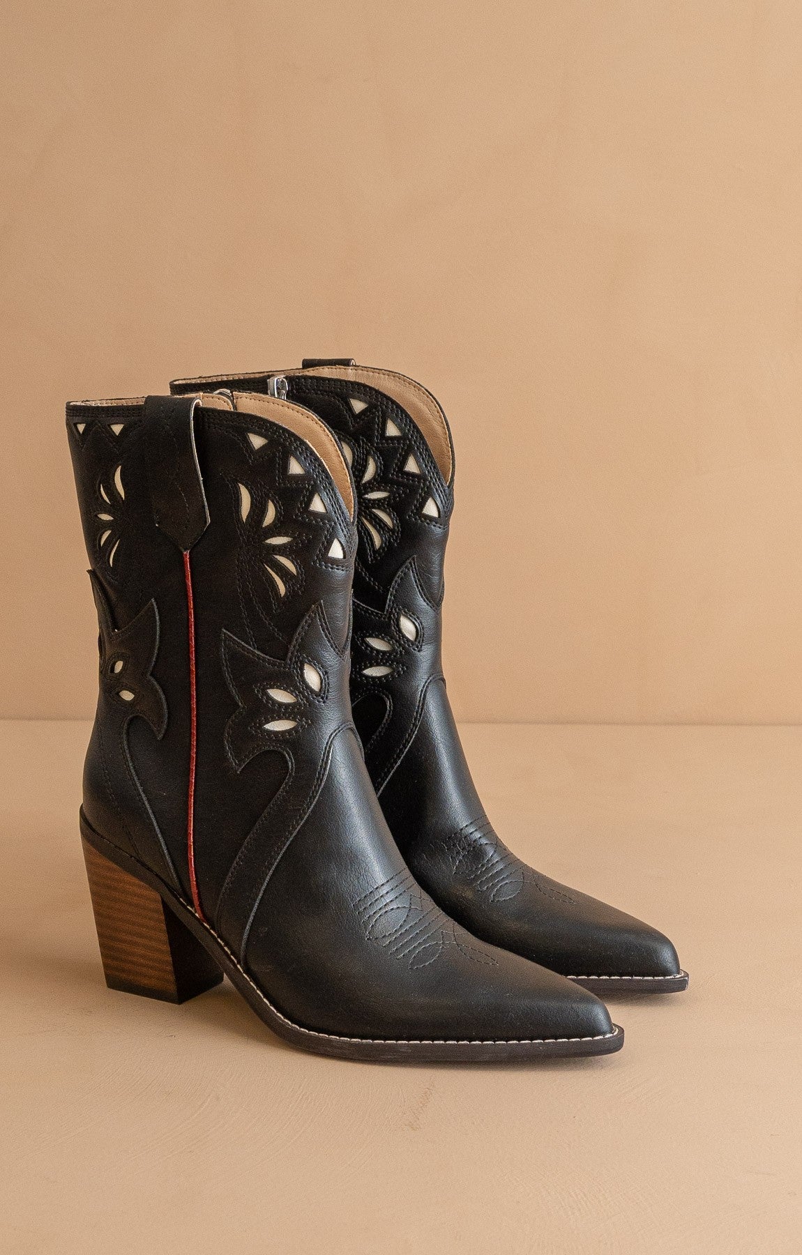 Sorrel - Paneled Western Booties