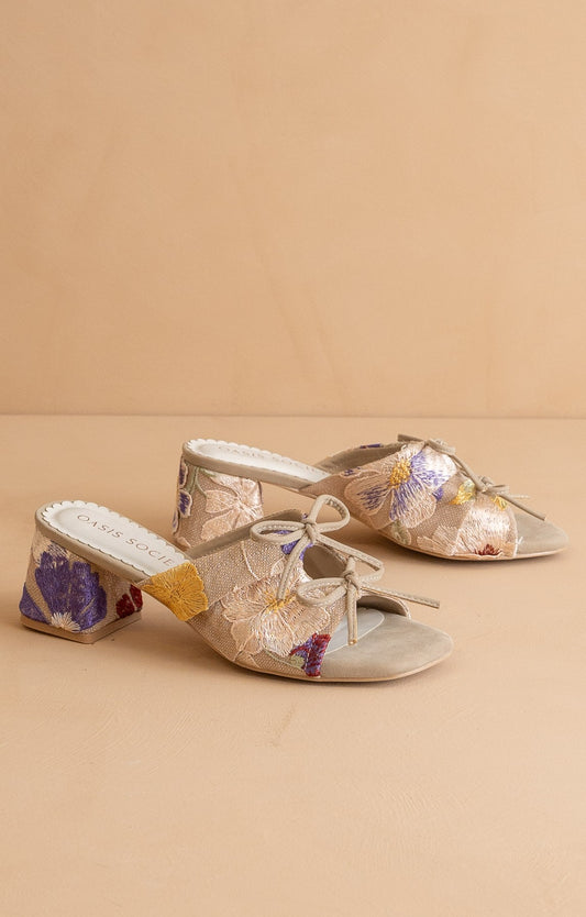 Emerald Double Bow Sandals – Romantic Low Heels